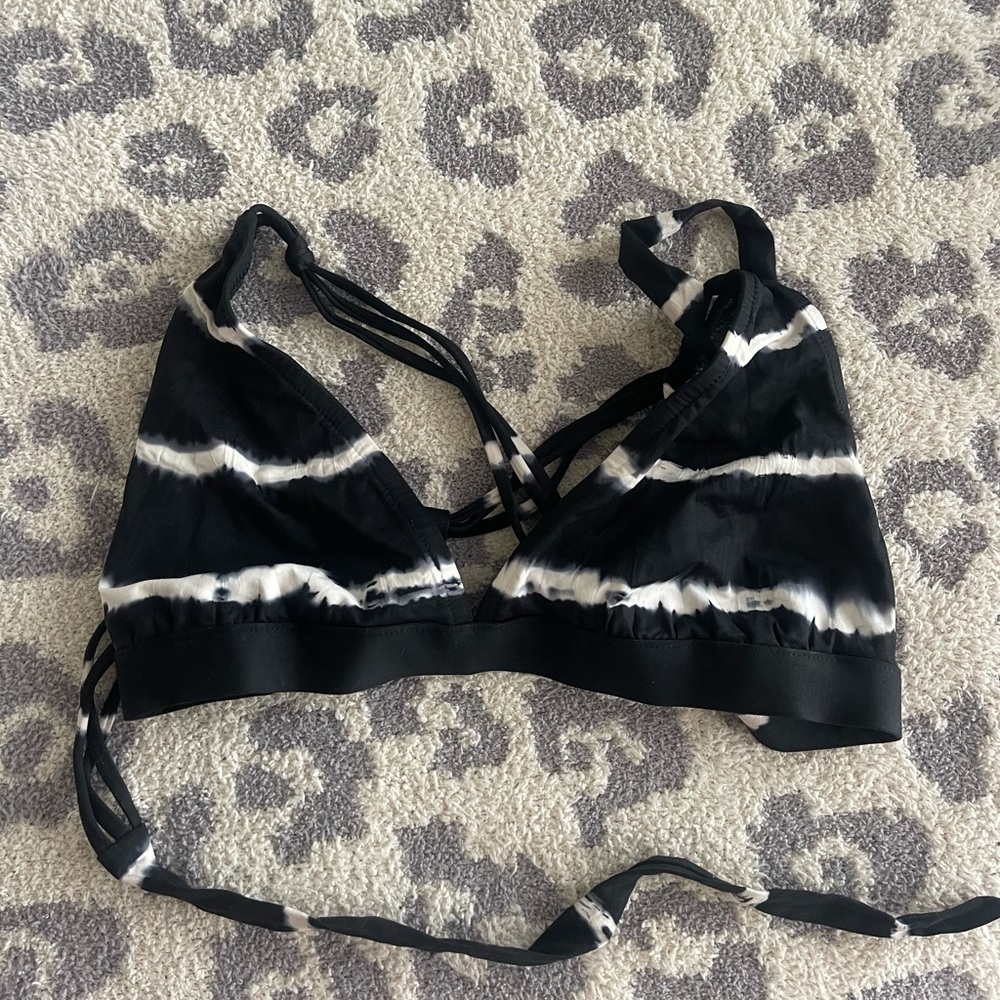 Bikini Top Surf Shop